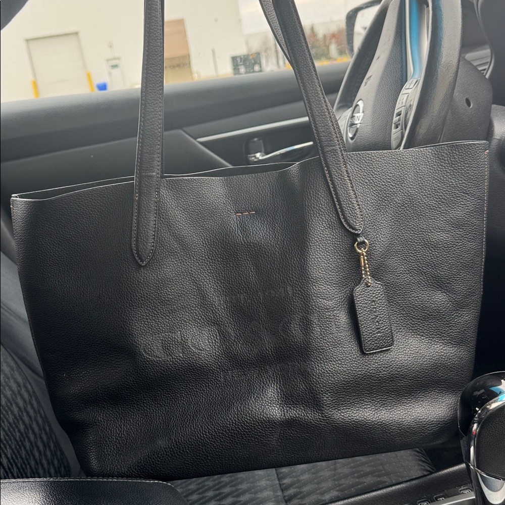 Black Leather Tote Bag COACH